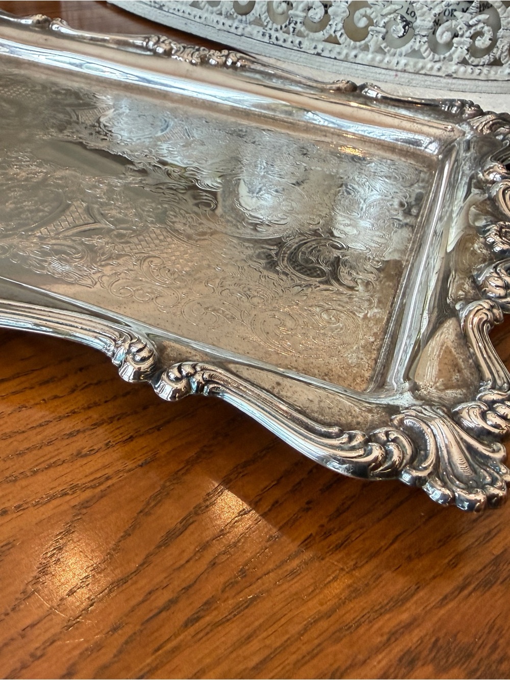 Oneida Rectangular Silver Ornate Serving Tray - Picture 16 of 16
